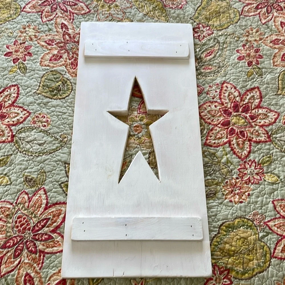White washed pine star shutter. Primitive decor. Approx 11” w x 24”l x 3/4” d
